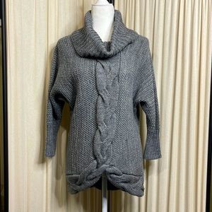 ANN TAYLOR LOFT- PART WOOL TURTLENECK KNITTED GRAY SWEATER SIZE MEDIUM